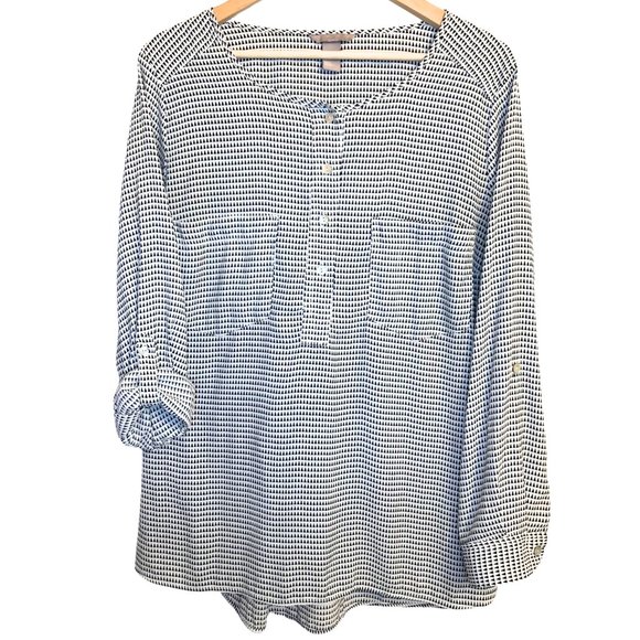 White with Black Triangles Business Casual Tunic Blouse - Sz 20 - Picture 2 of 8